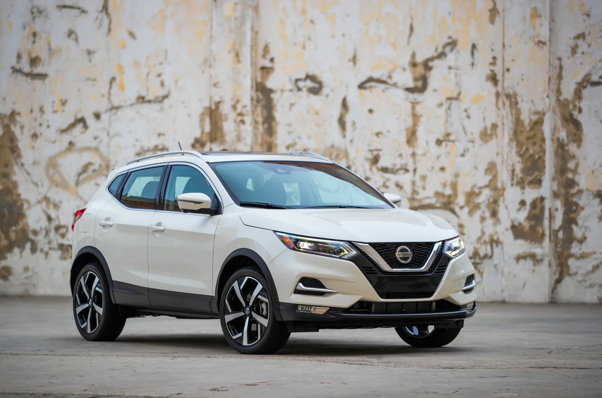 Quatre véhicules Nissan qui sont champions de l’économie d’essence