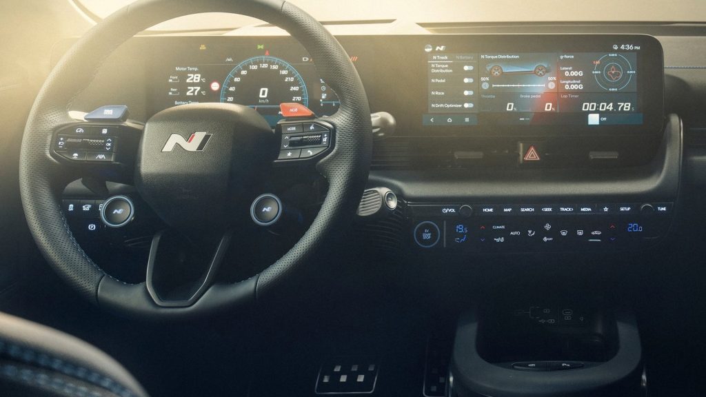 ARTICLE ESSAI HYUNDAI IONIQ 5 N INTERIEUR