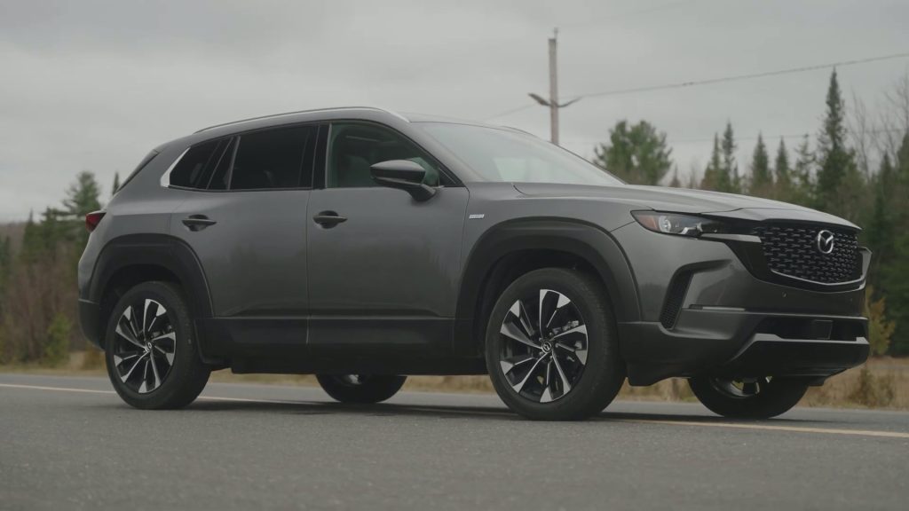 ARTICLE AUTOPASSION MEILLEUR VEHICULE 2024 MAZDA CX 50 HYBRIDE COTE